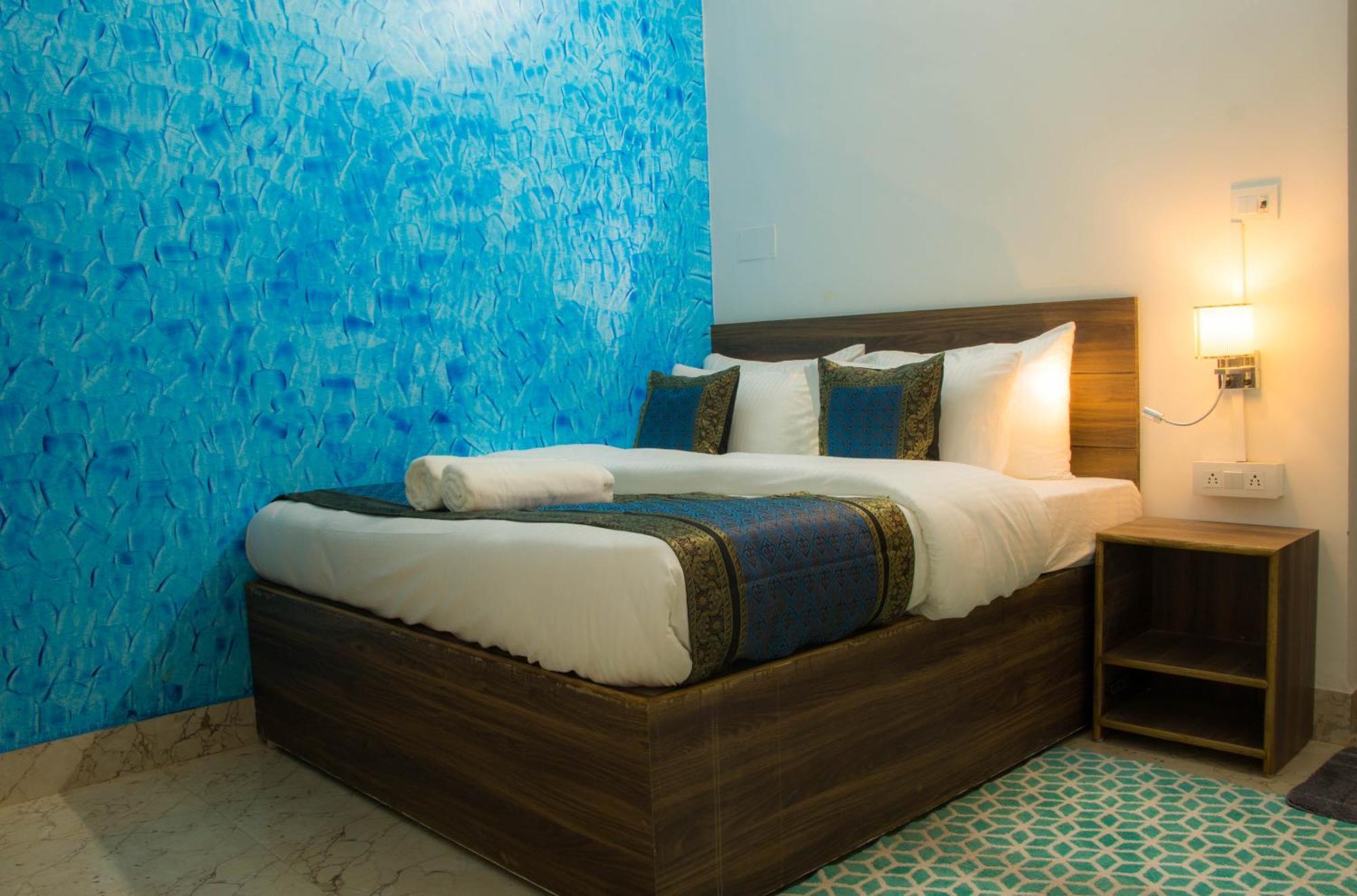 Live Free Hostel Varanasi Exterior foto